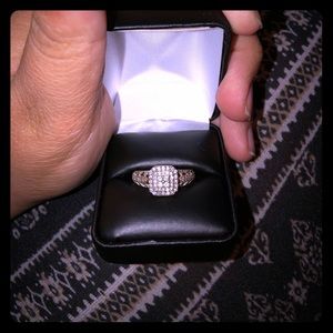 10K Yellow Gold Engagement ring